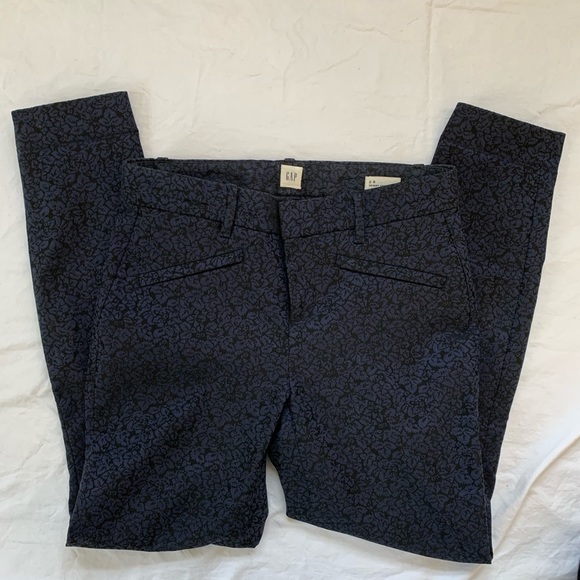 GAP Pants - Gap • skinny ankle pant